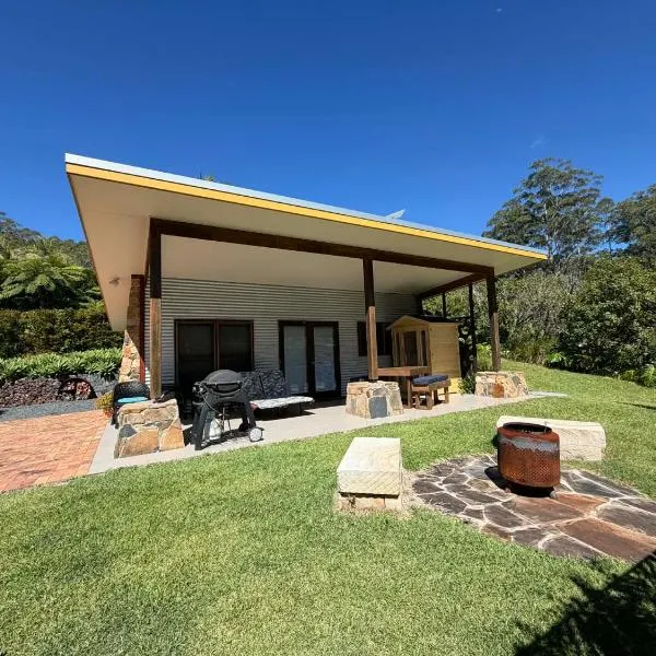 Coffs Coast Mountain Retreat Cabin 1，位于Coramba的酒店
