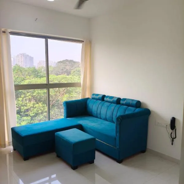 Sunset Luxe Stay in Heart of Thane，位于塞恩的酒店