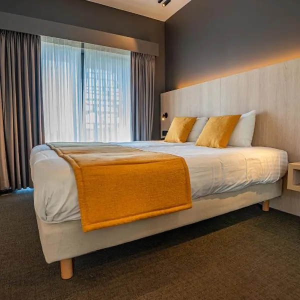 Hôtel & Restaurant Five Nations，位于杜柏的酒店