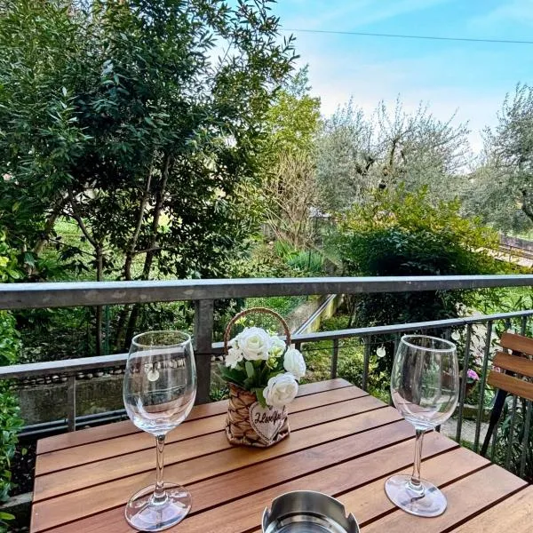 Appartamento tra Gardaland, Lago e Verona，位于索纳的酒店