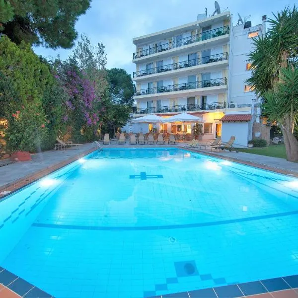 托马斯海滩酒店，位于Agii Dimitrios ke Panteleimon的酒店