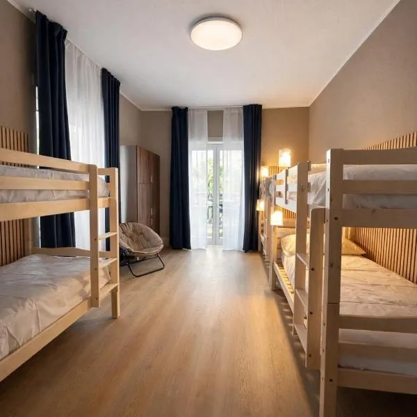 BEDS&ROOMS TIBURTINA - Beds, Posti letto，位于罗马的酒店