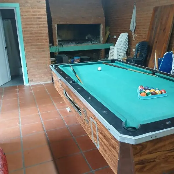 Casa quinta para descansar en Roldán，位于罗尔丹的酒店