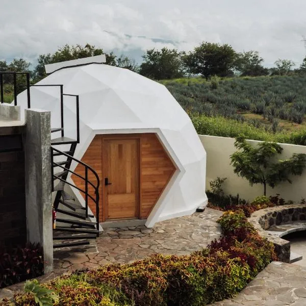 Ishak Glamping，位于Tequila的酒店
