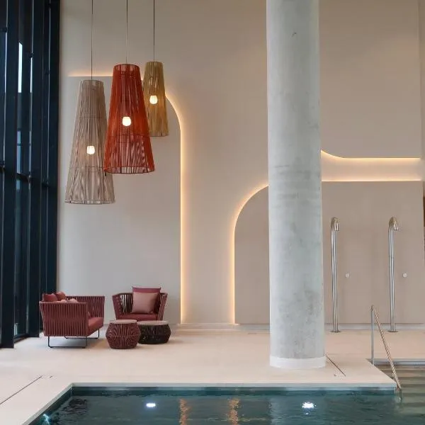 兹沃勒范德瓦尔克酒店，位于兹沃勒的酒店