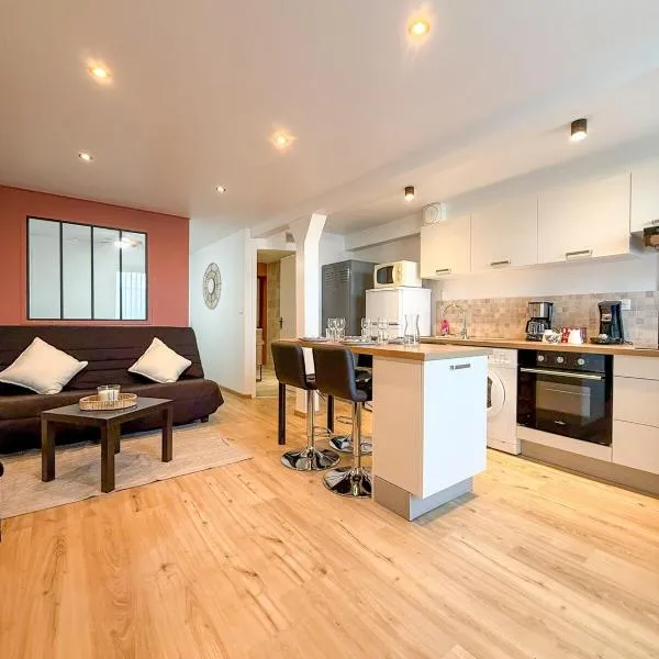 2-Person Apartment Saint-Étienne-du-Bois,位于圣艾蒂安-迪布瓦的酒店