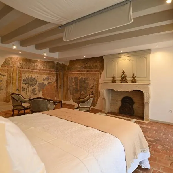 Chambres d'hôtes de La Tour Morillon，位于圣阿芒蒙特龙的酒店