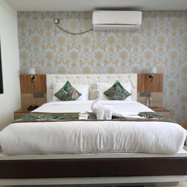 Jain Hotel & Resort - Swimming Pool & Spa with Free Parking - Near Tashi ViewPoint，位于甘托克的酒店