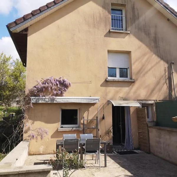 Une parenthése à la campagne,位于Cirey的酒店