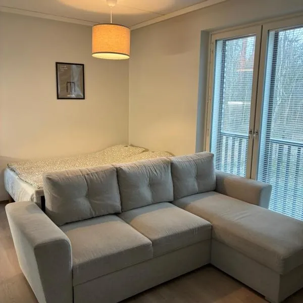 Helsinki Airport Apartment，位于万塔的酒店