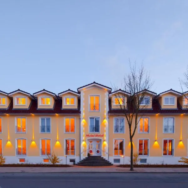 库克斯港莫因酒店，位于库克斯港的酒店