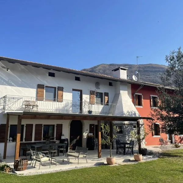 Locanda al Castello，位于Travesio的酒店