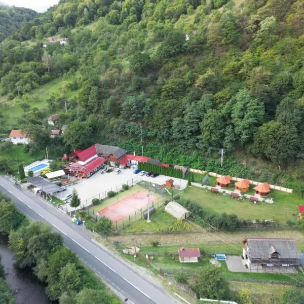 Podul Cetatii，位于Sebeşel的酒店