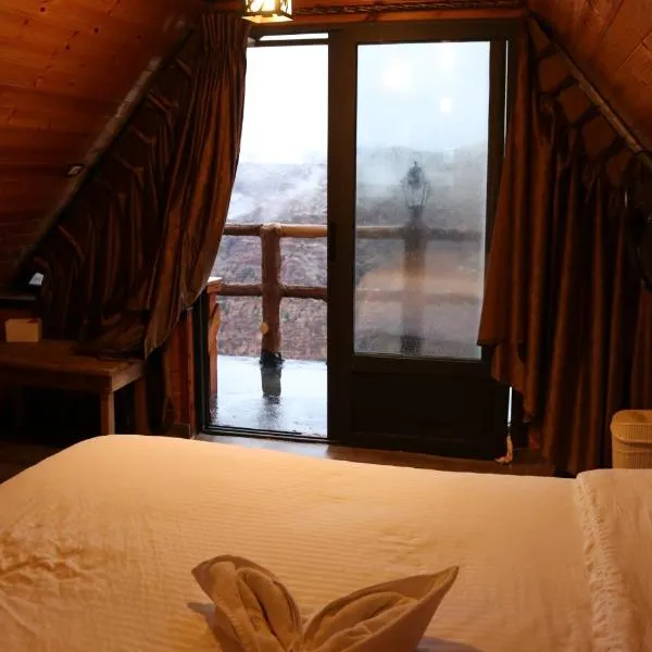 Dana luxury huts，位于达纳的酒店