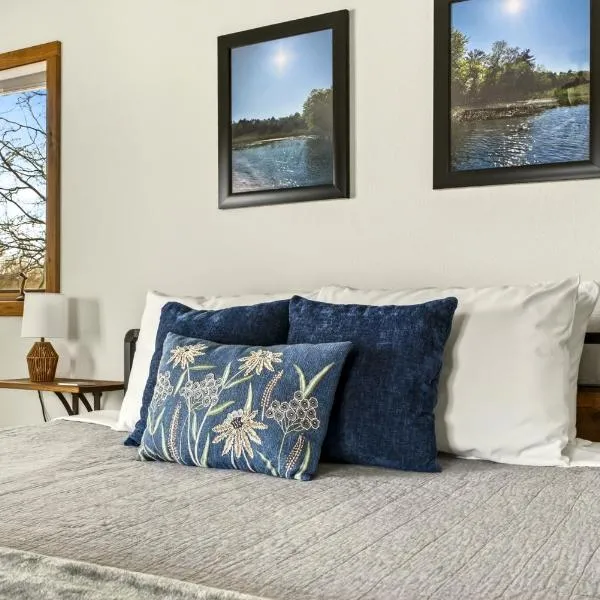 Aqua Aire Inn & Suites,位于米诺阔的酒店