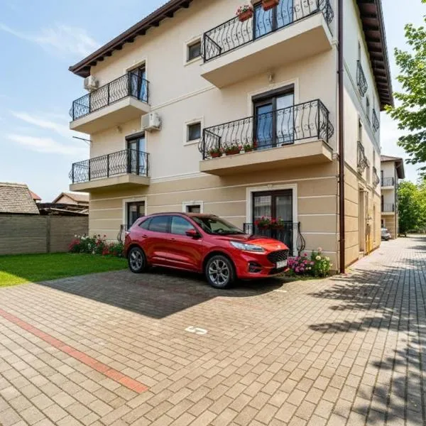 Bloc nou cu parcare privata - Hella apartament，位于Giroc的酒店