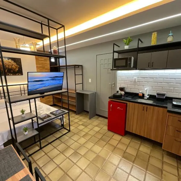 Studio moderno completamente climatizado no bairro Luzia，位于阿拉卡茹的酒店