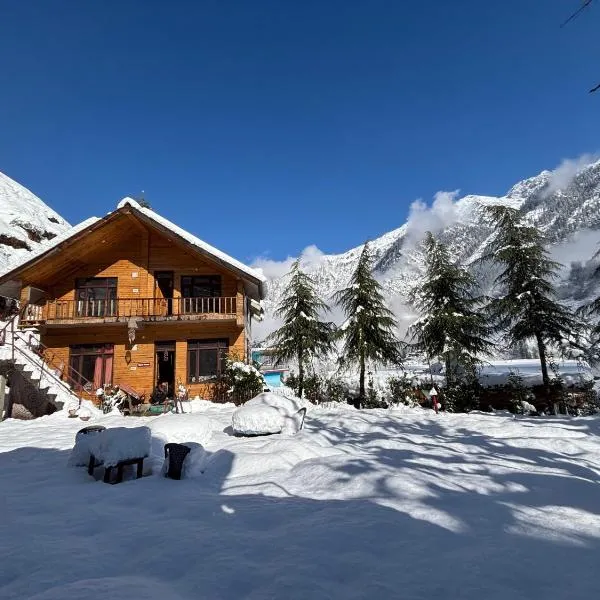Alpine Homes by Kayal Wood，位于库尔卢的酒店