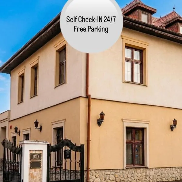 IRIS BOUTIQUE 4star - Vila Turistica - Centru Vatra Dornei - SELF CHECK-IN，位于瓦特拉多尔内的酒店