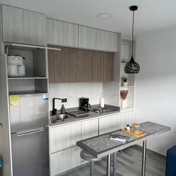 Moderna suite con vista increíble a los farallones，位于卡利的酒店