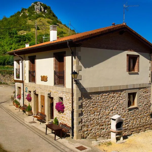 Casa Rural Gaztelubidea，位于Urturi的酒店