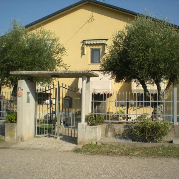Camere Solidea，位于Cologna Veneta的酒店