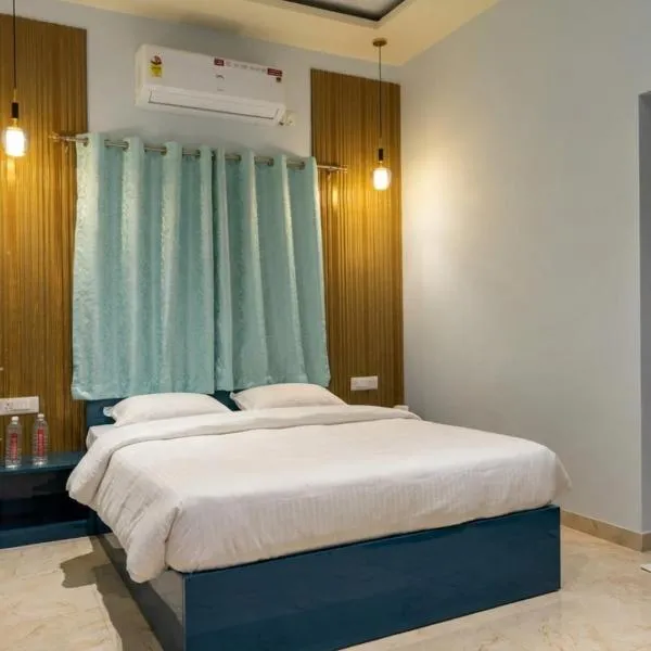 Raj Royal Hotel，位于那格浦尔的酒店