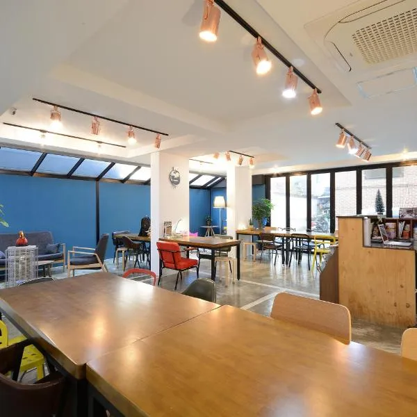 Sunnyhill Hostel Hongdae，位于金浦的酒店