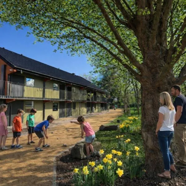 Campanile NATURE - Clermont-Ferrand Nord Riom，位于里永的酒店