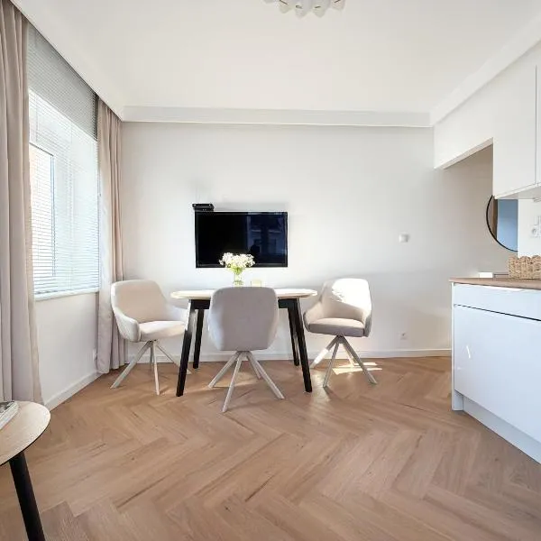 Jaśminowy Apartament，位于Sławno的酒店