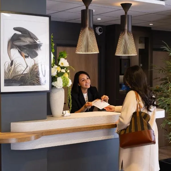 Oneloft Hotel，位于奥贝奈的酒店