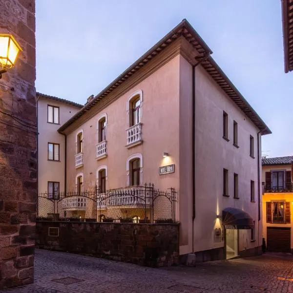 Hotel Duomo - Etruria Collection，位于奥维多的酒店