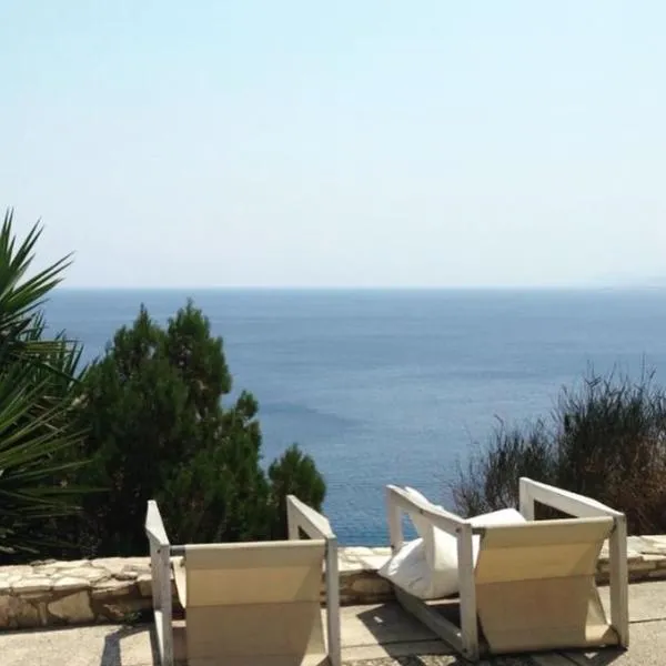 Zen Townhouse - Infinity Seaview，位于Palaiokastro的酒店