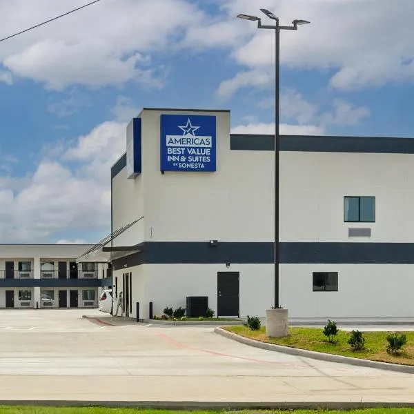 Americas Best Value Inn & Suites Tomball Grand Parkway，位于汤博尔的酒店