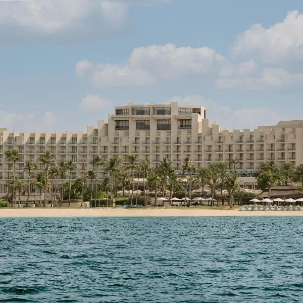 JA Beach Hotel, Dubai，位于迪拜的酒店
