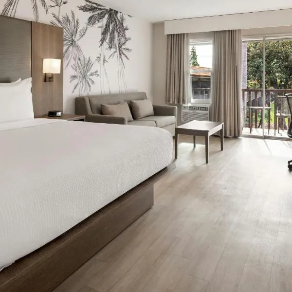 FOUND Hotels, Santa Barbara, Series by Marriott，位于圣巴巴拉的酒店