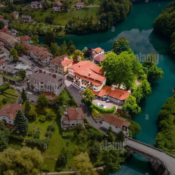 Hotel Lucija，位于莫斯特纳索契的酒店