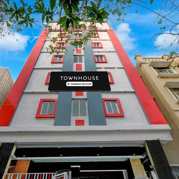 Super Townhouse Gachibowli Flyover Hyderabad，位于Kondapur的酒店
