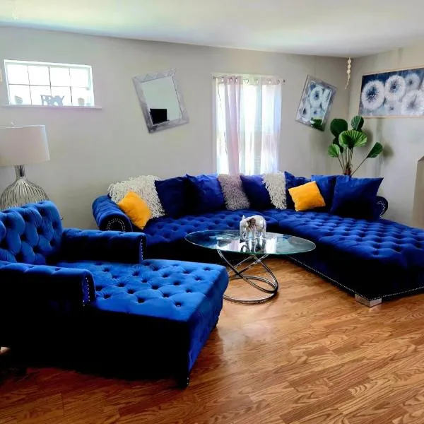 Comfortable & Relaxing Charming 3BR unit，位于芝加哥的酒店