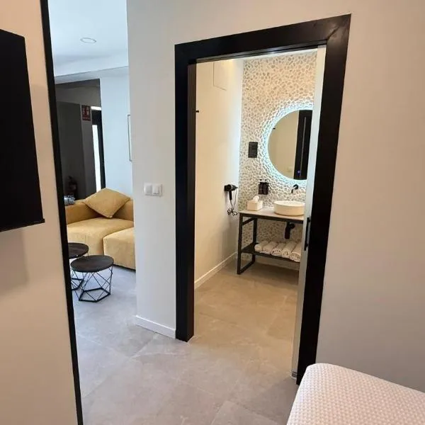 Bormujos Suites Sevilla，位于博尔穆霍斯的酒店