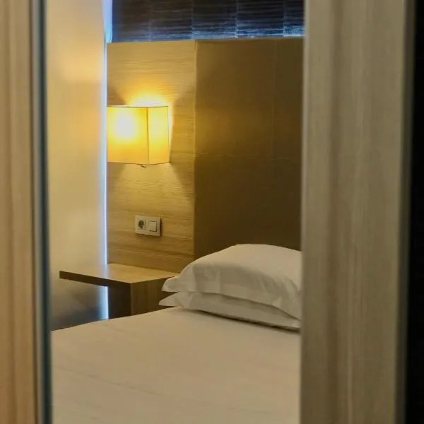 Hôtel L'Escale Coté Port,位于利勒鲁斯的酒店