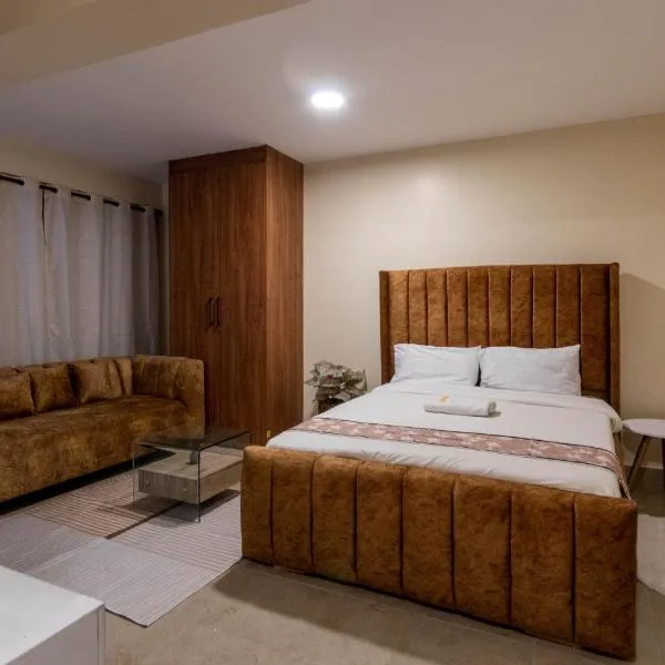 Rustic Studio In CBD with Free WI-FI，位于纳纽基的酒店