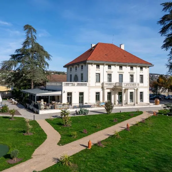 Hôtel Séquoias，位于鲁伊奎拉的酒店