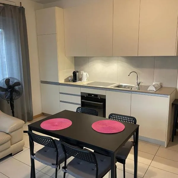 Balerna Swiss Apartment by RentuGoo Travel，位于Balerna的酒店