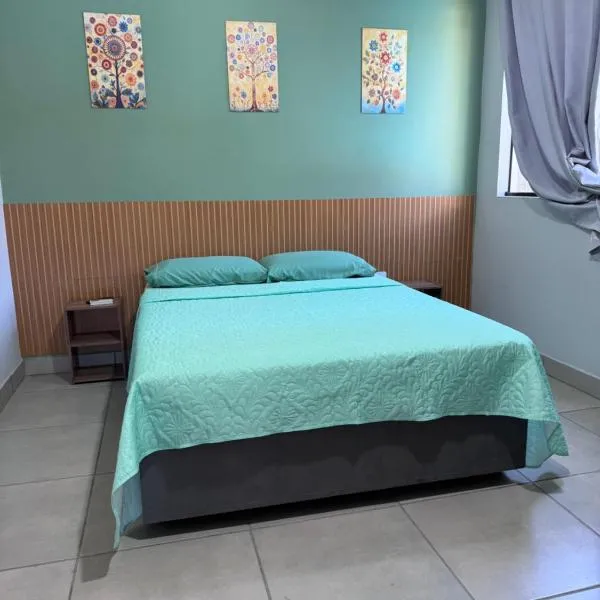 Casa aconchegante，位于廷博的酒店