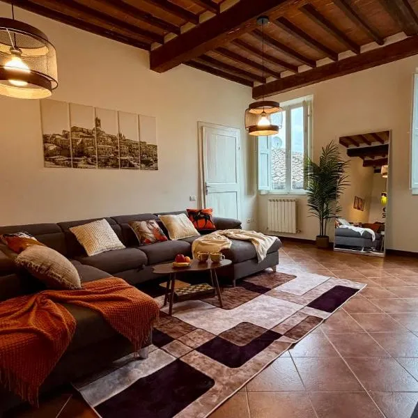 Exclusive Siena Retreat for Groups - Duomo View - 3 Bedrooms - Gaming Room，位于锡耶纳的酒店