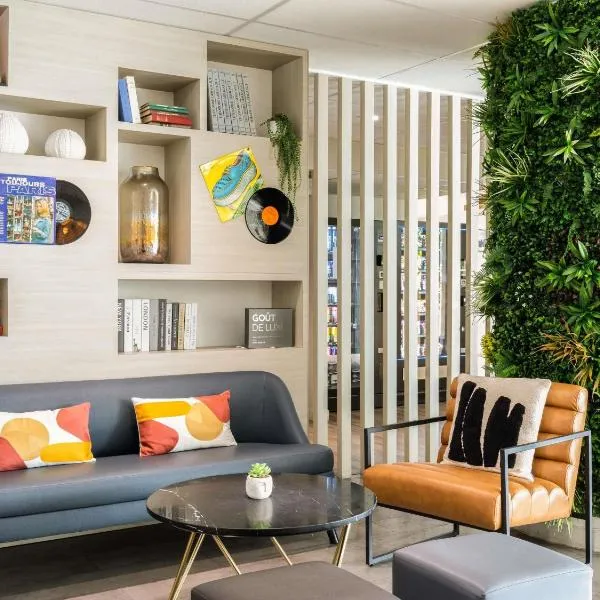 宜必思巴黎德蒙特勒伊门酒店，位于巴黎的酒店