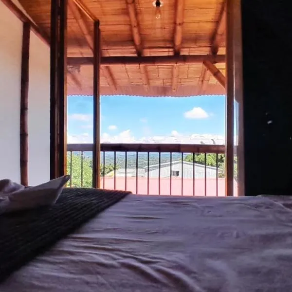 Apto/cabaña naranja，位于Ulloa的酒店