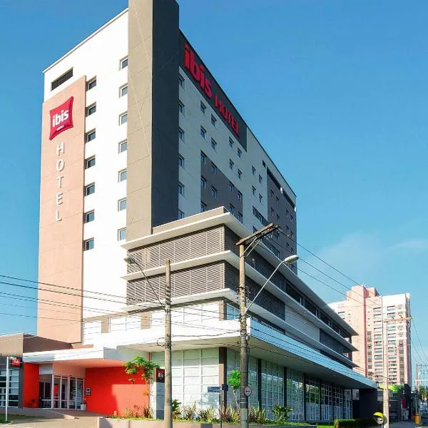 ibis Mogi das Cruzes Shopping，位于莫日-达斯克鲁济斯的酒店