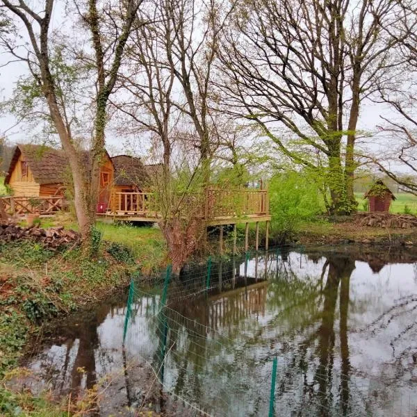 La Cabane bohème en Brocéliande 2 personnes bain nordique,位于莫龙的酒店